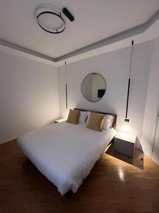 Apartment Aurora Rho Fiera Mediolan Włochy