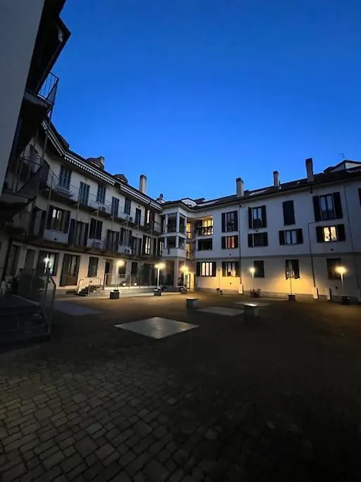 Apartment Aurora Rho Fiera Milaan